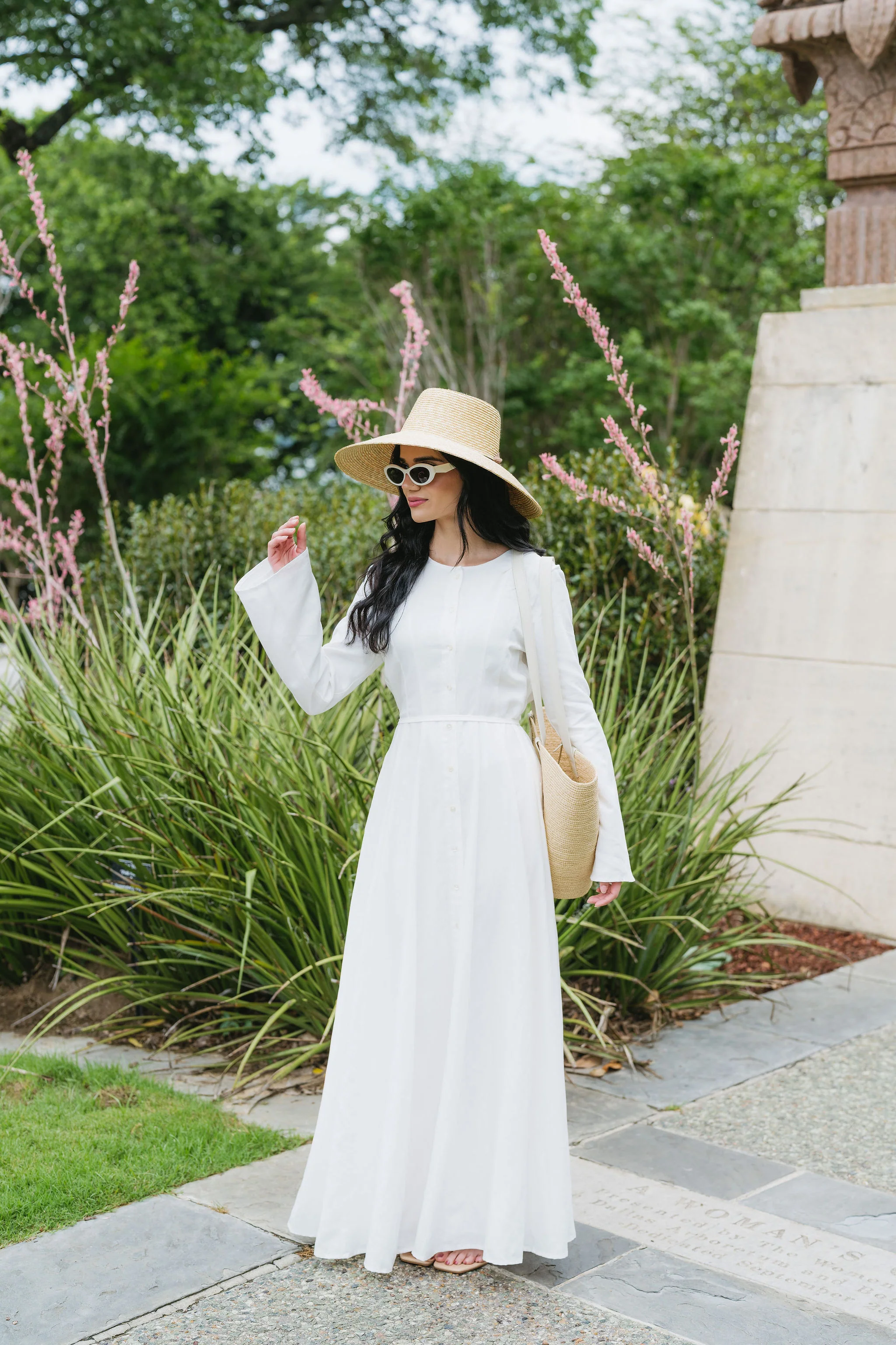 Farah (Seashell White) - Image 2