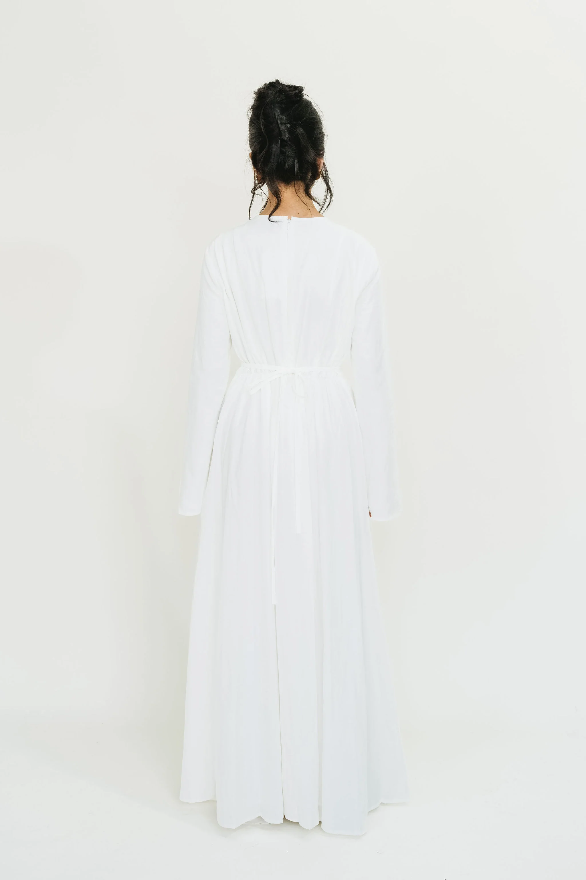 Farah (Seashell White) - Image 7