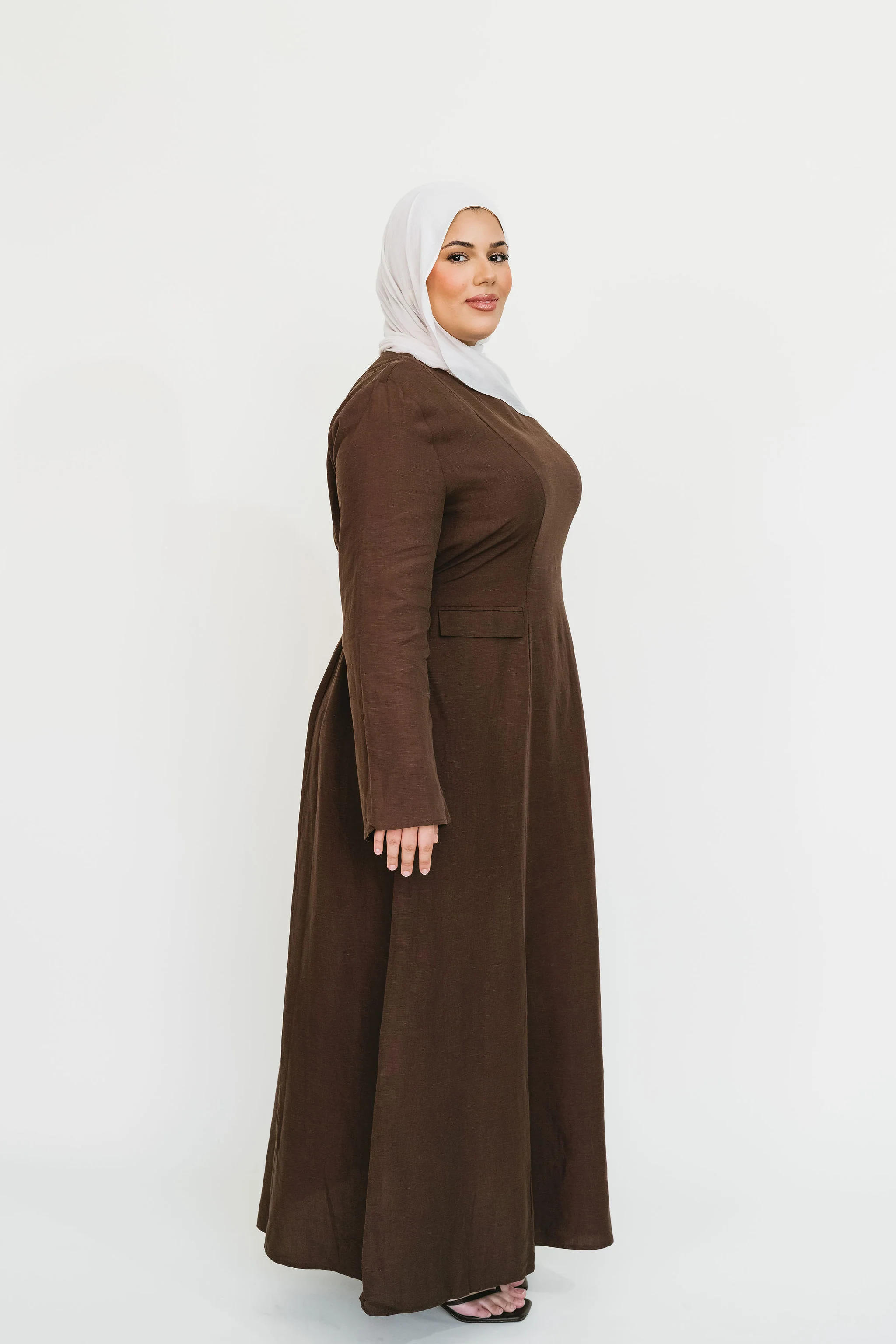 Hana (Deep Cocoa) - Image 6