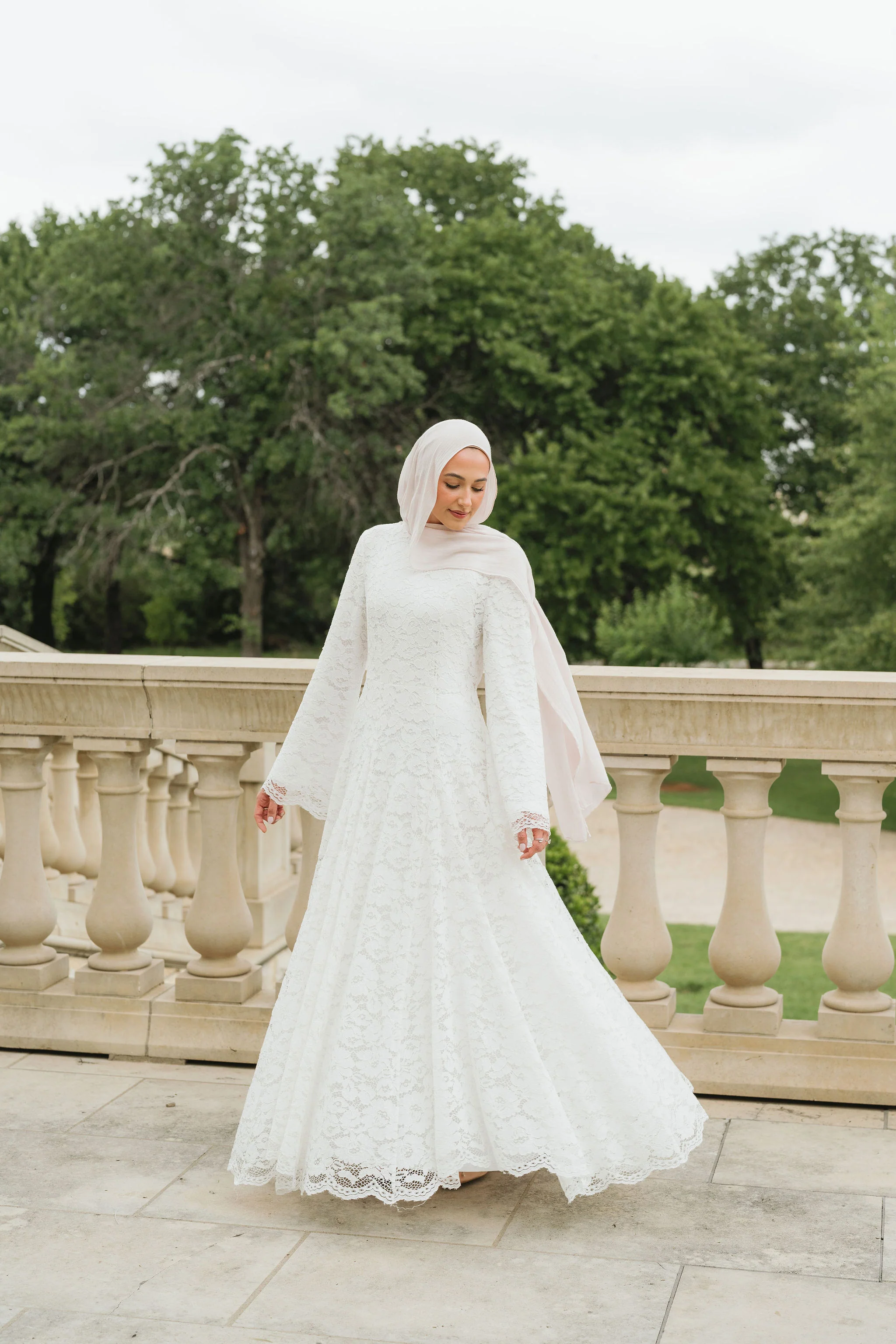 Laila (Lace) - Image 15