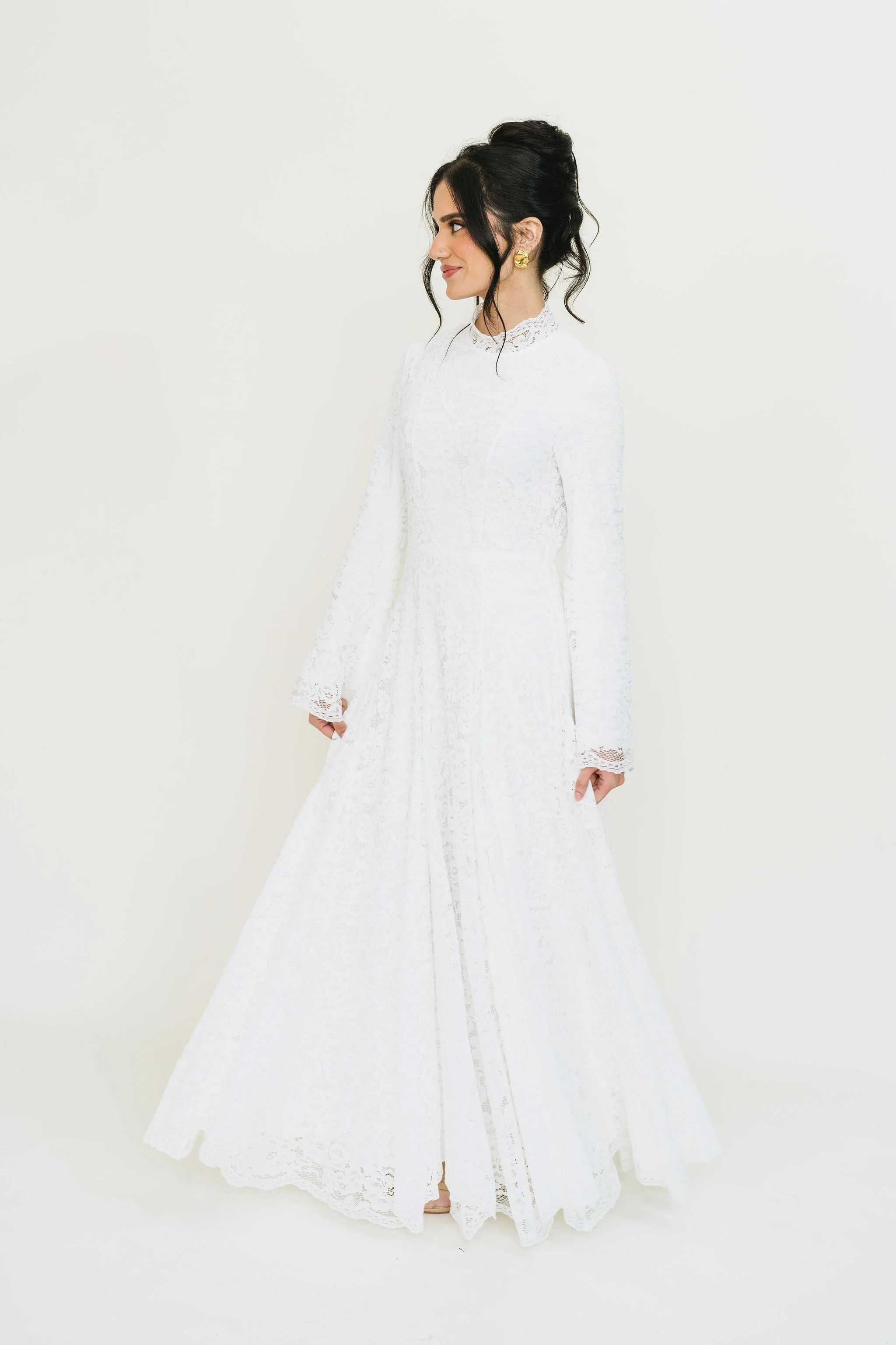 Laila (Lace) - Image 5