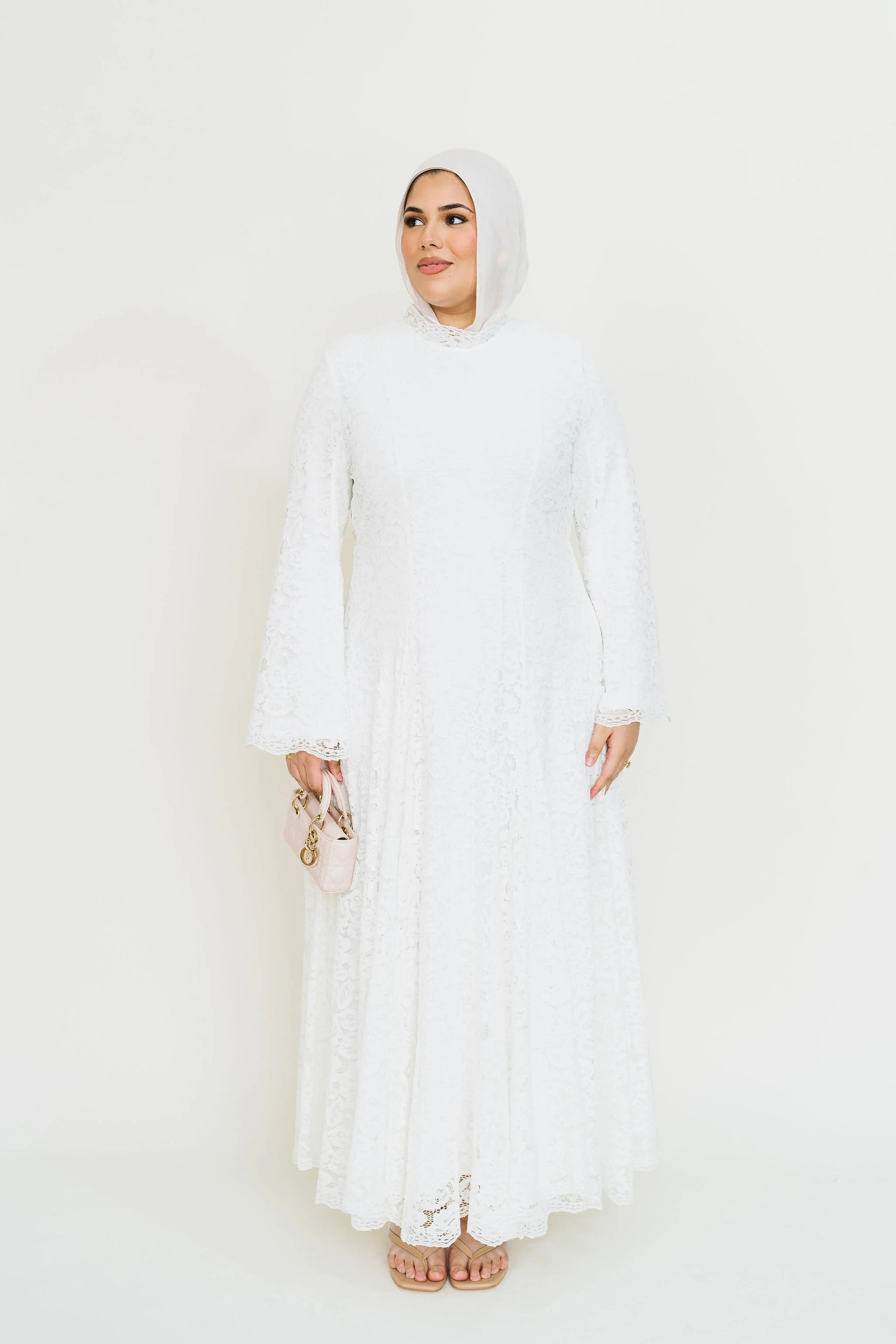 Laila (Lace) - Image 8
