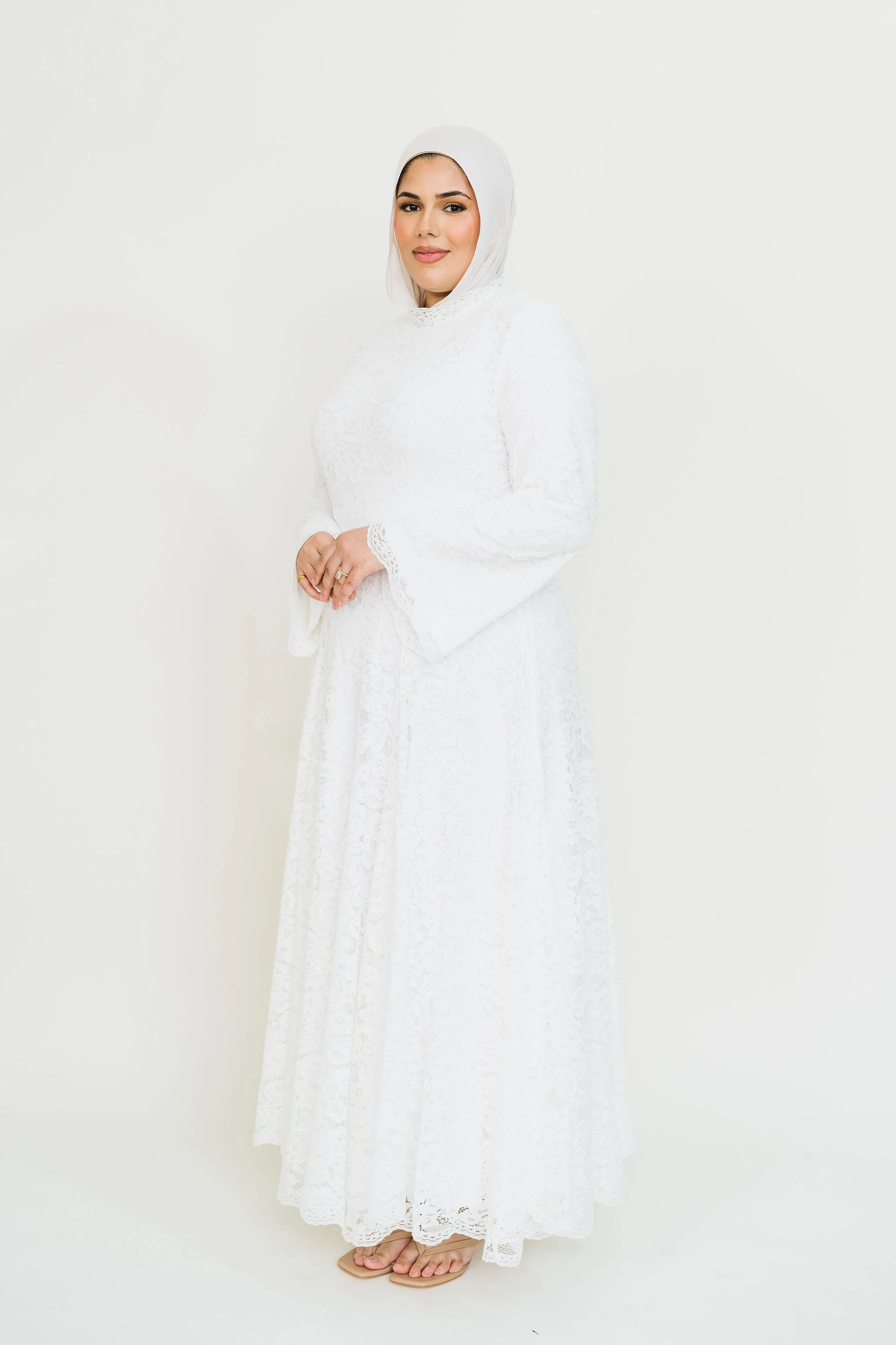 Laila (Lace) - Image 9